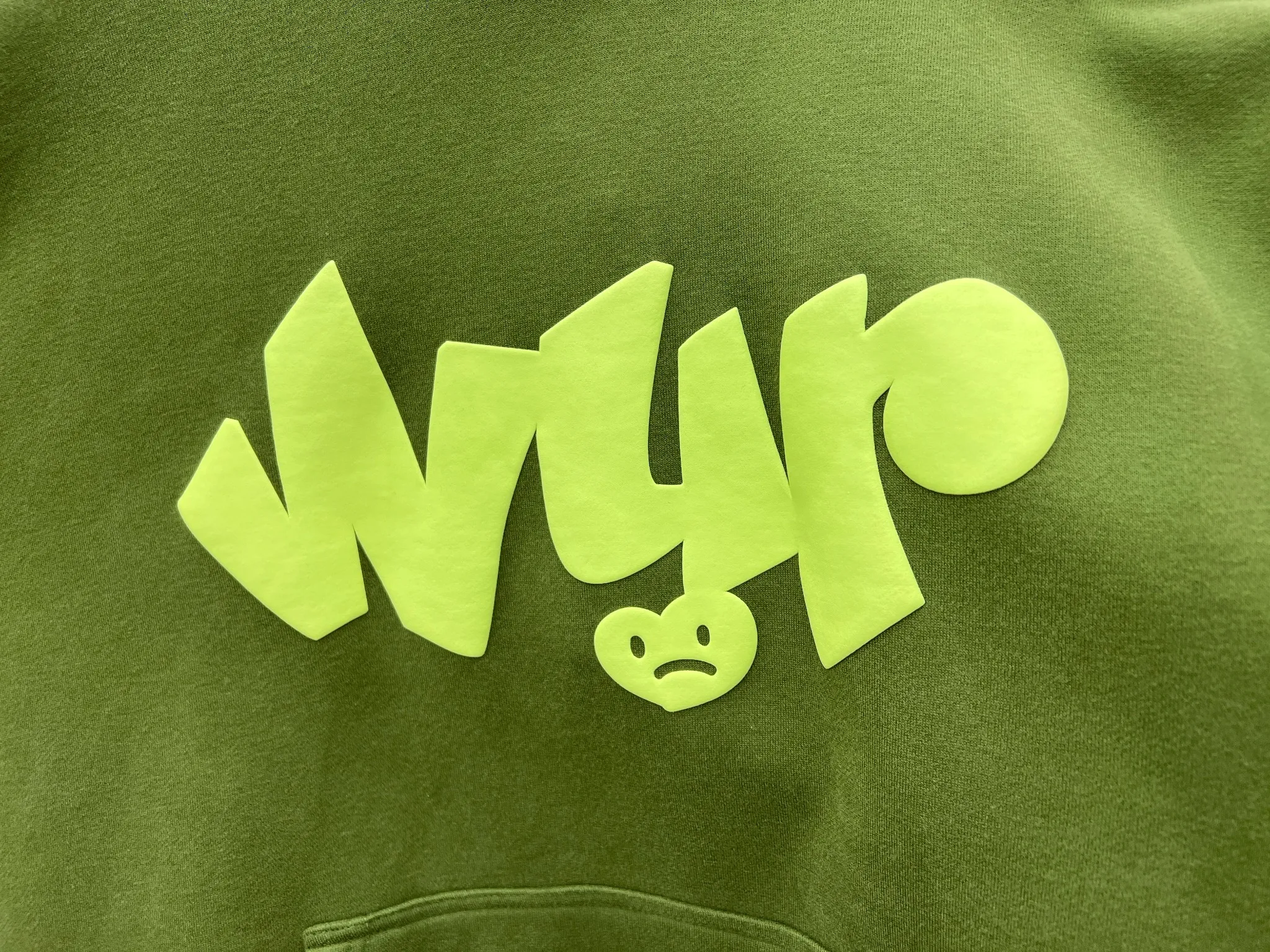 Hoodie print embroidery decoration and surface finish review before bulk production