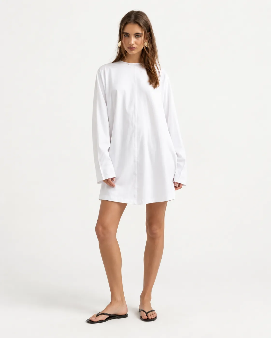 Relaxed and flowing knit dress silhouette for cut-and-sew garment development