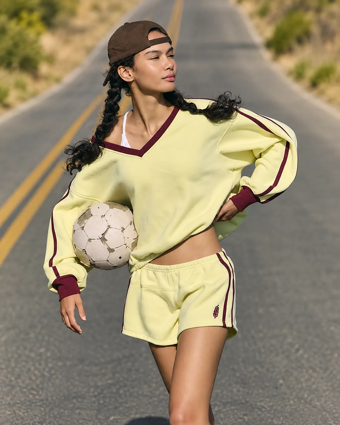 Everyday and lifestyle knit pants and jogger reference style