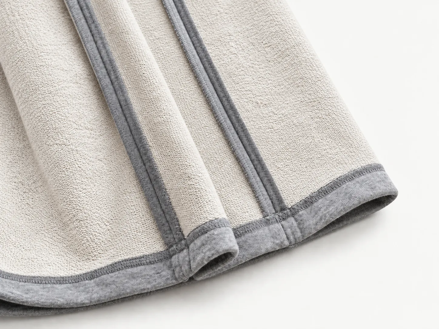Side seam and inseam alignment review for leg twisting in knit pants