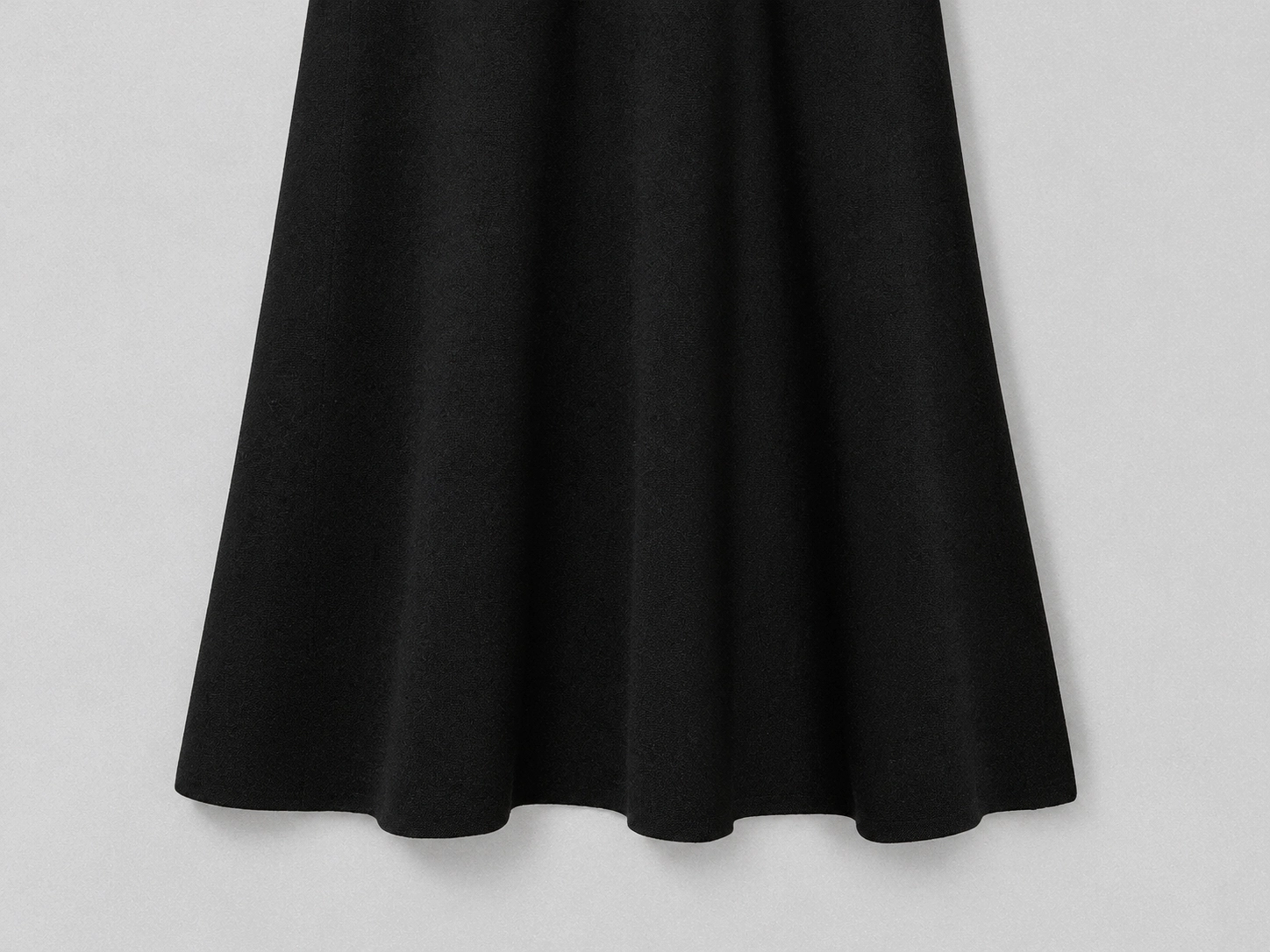 Cut-and-sew knit dress fit and drape review