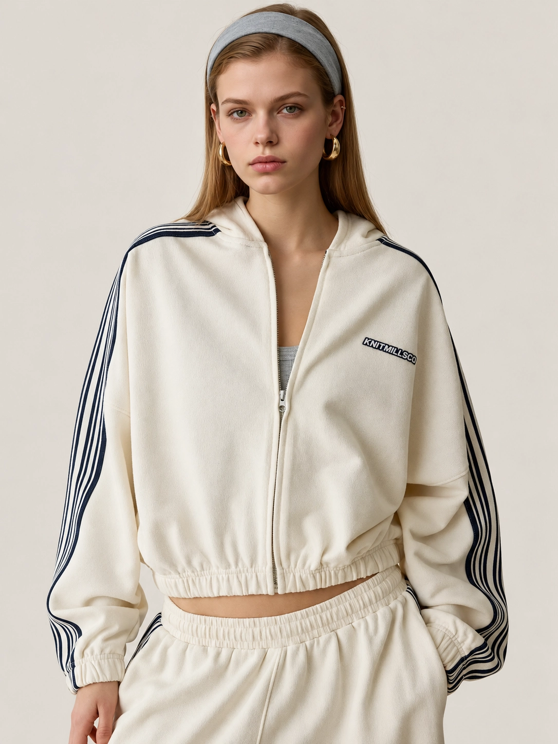 Custom Women’s Cropped Zip Hoodie and Wide-Leg Tracksuit Set